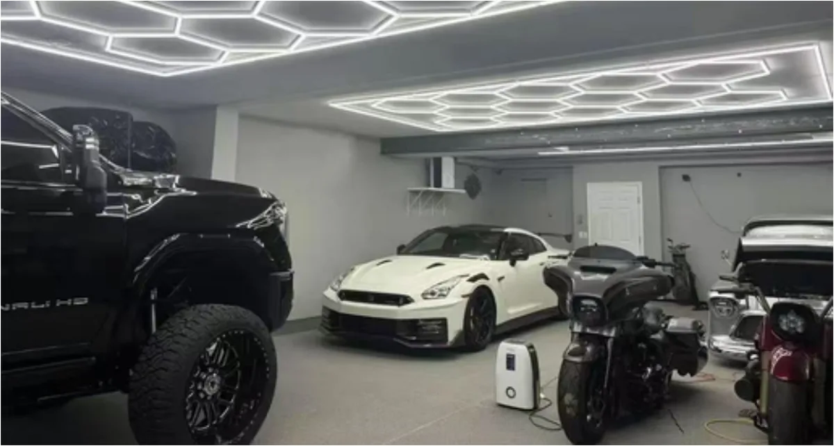 Multi-bay honeycomb lighting layout for a car detailing shop